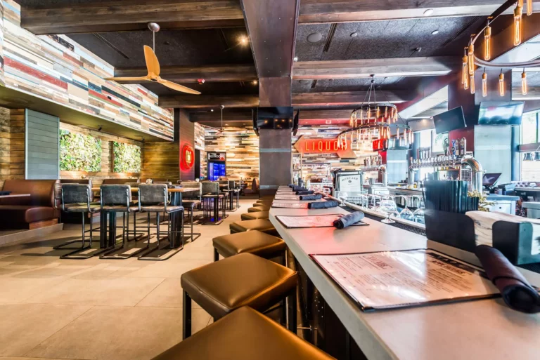 Bar photo 3